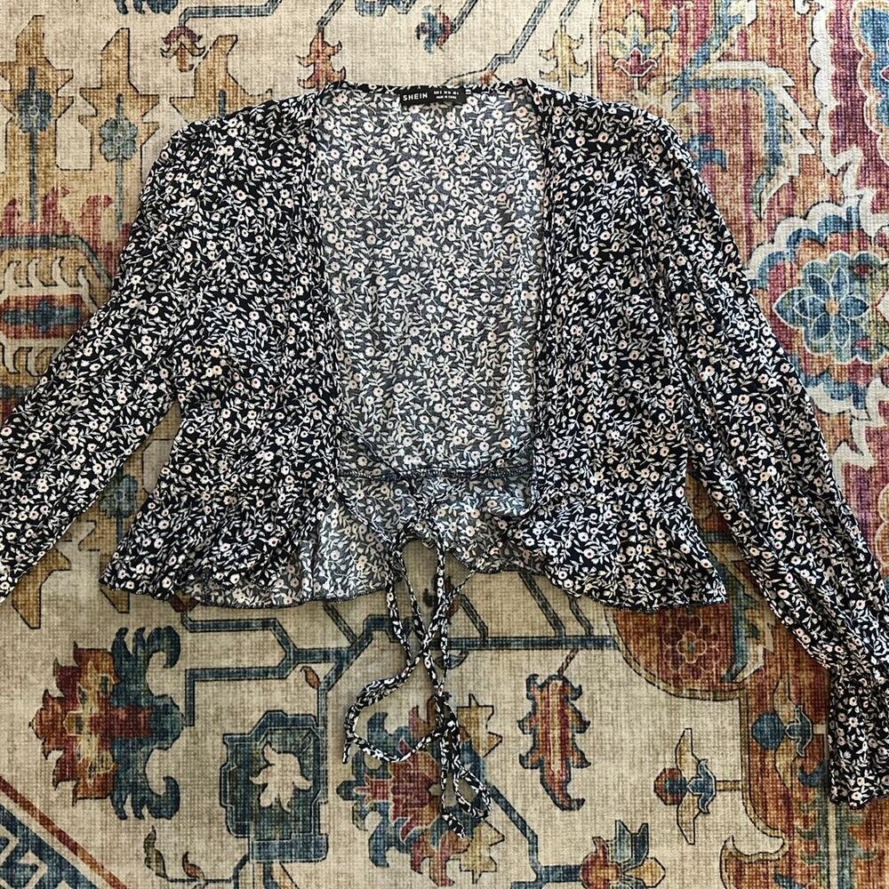 Shein black white floral